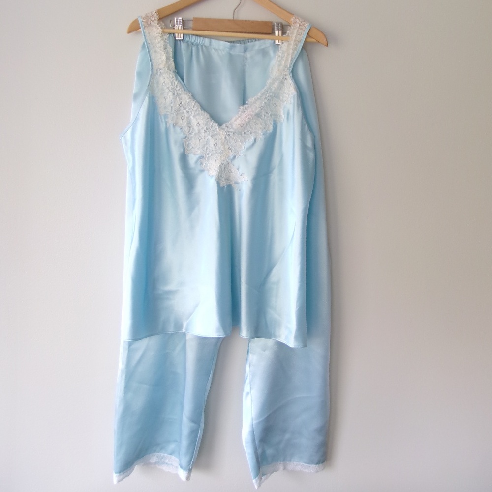 Vintage Oscar de la Renta Pink Label Delicate and Romantic Blue Pajama Set  XXL
